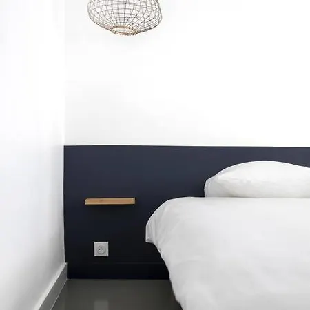 3 Pieces / Proche / Centre / Clim *