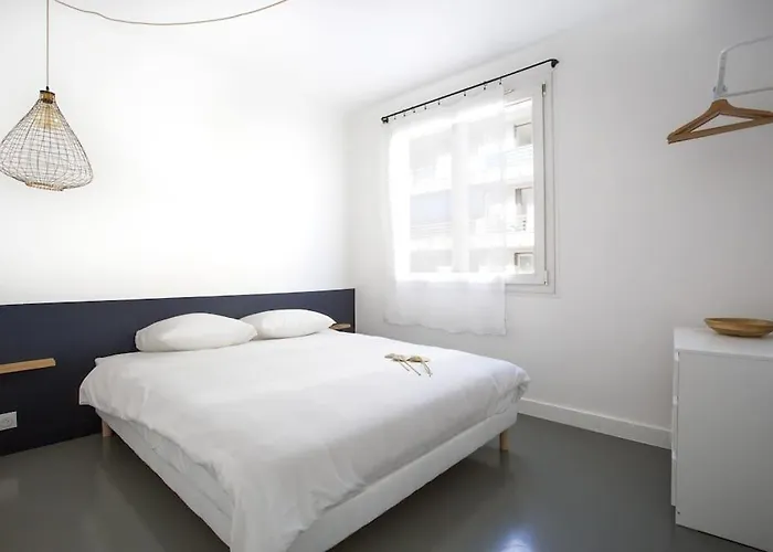 3 Pieces / Proche / Centre / Clim * Antibes