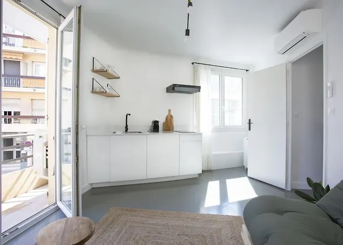 3 Pieces / Proche / Centre / Clim Apartment Antibes